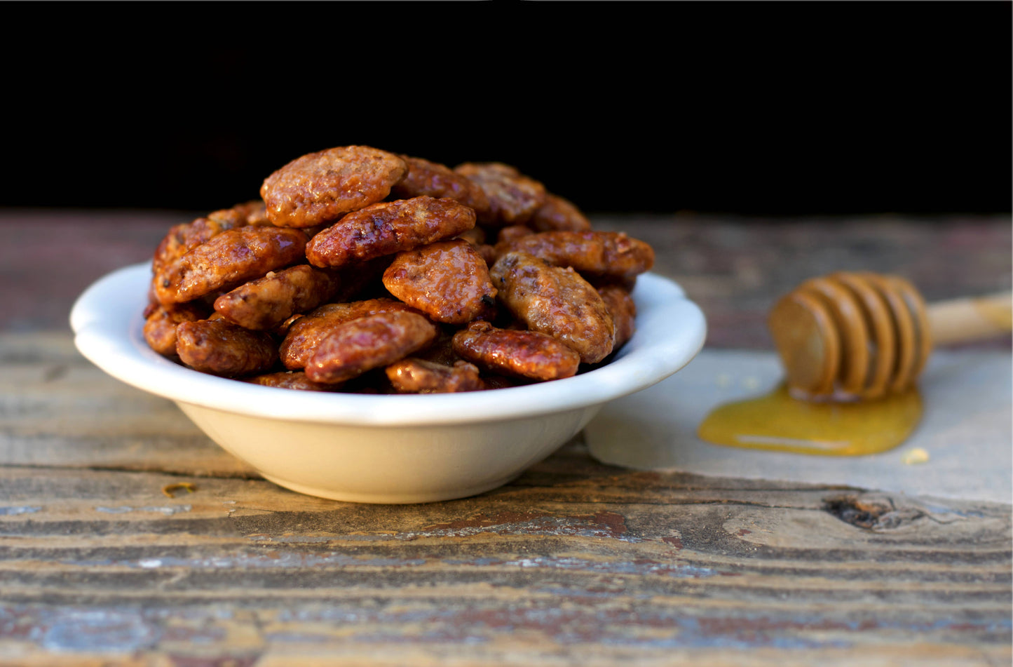Rattlesnake Ranch Pecans with our 3.5 oz. Snack Size Kraft Bag,