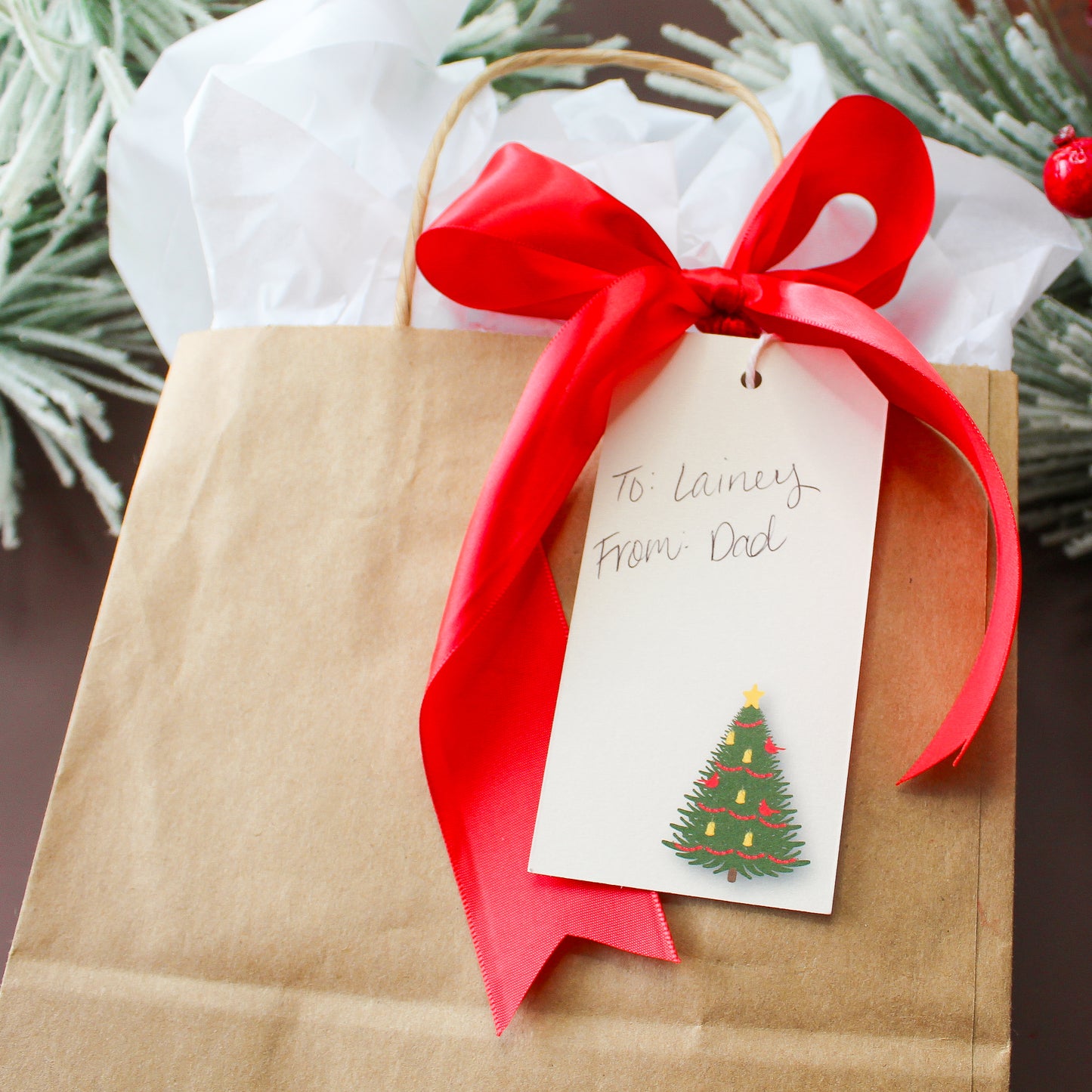 Our Cardinal Red Bird Christmas Tree gift tags add a festive touch to your holiday presents. These cute tags come in sets of eight and include pre-cut string.