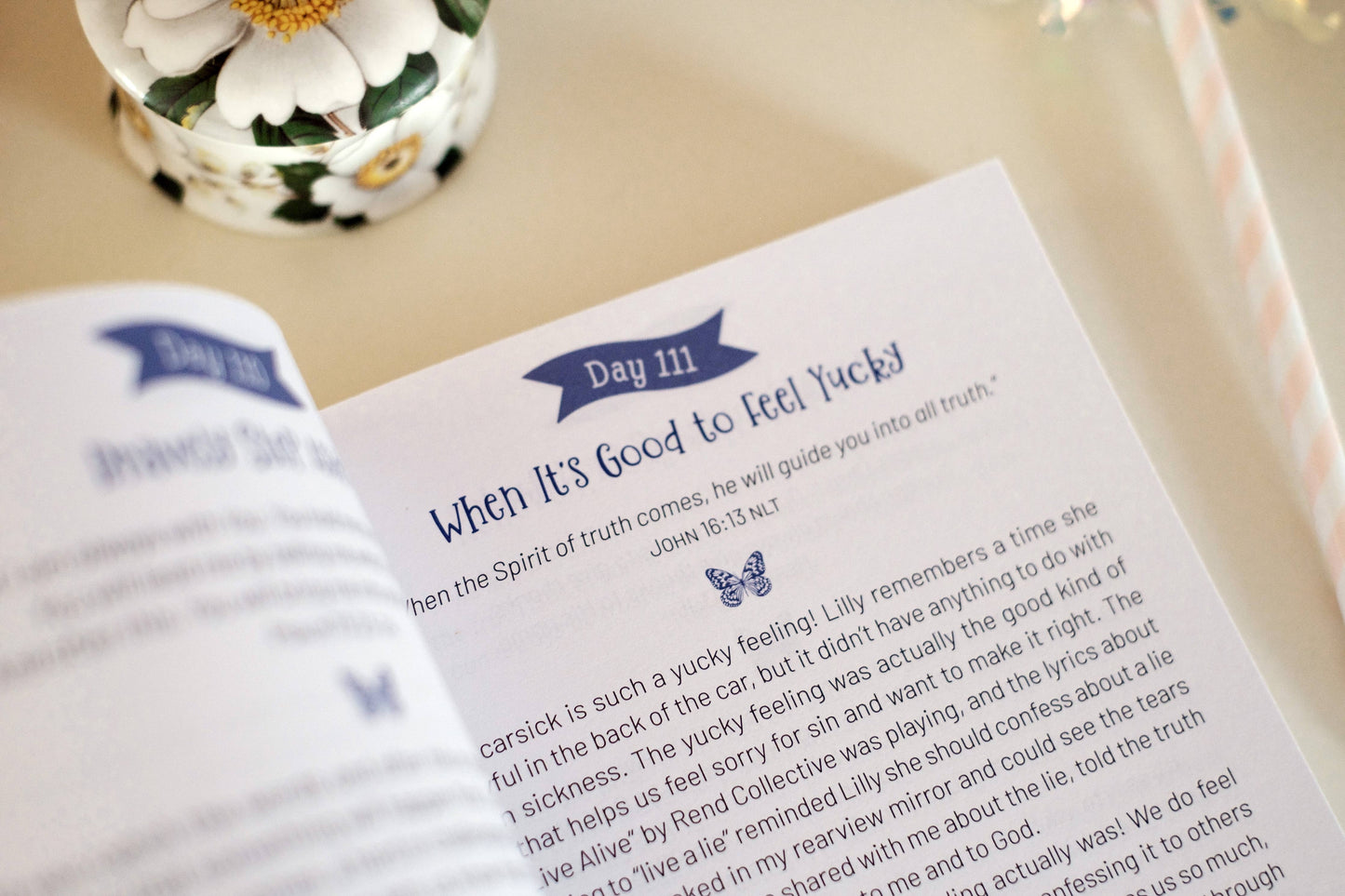 Daily Devotions and Prayers for Courageous Girls