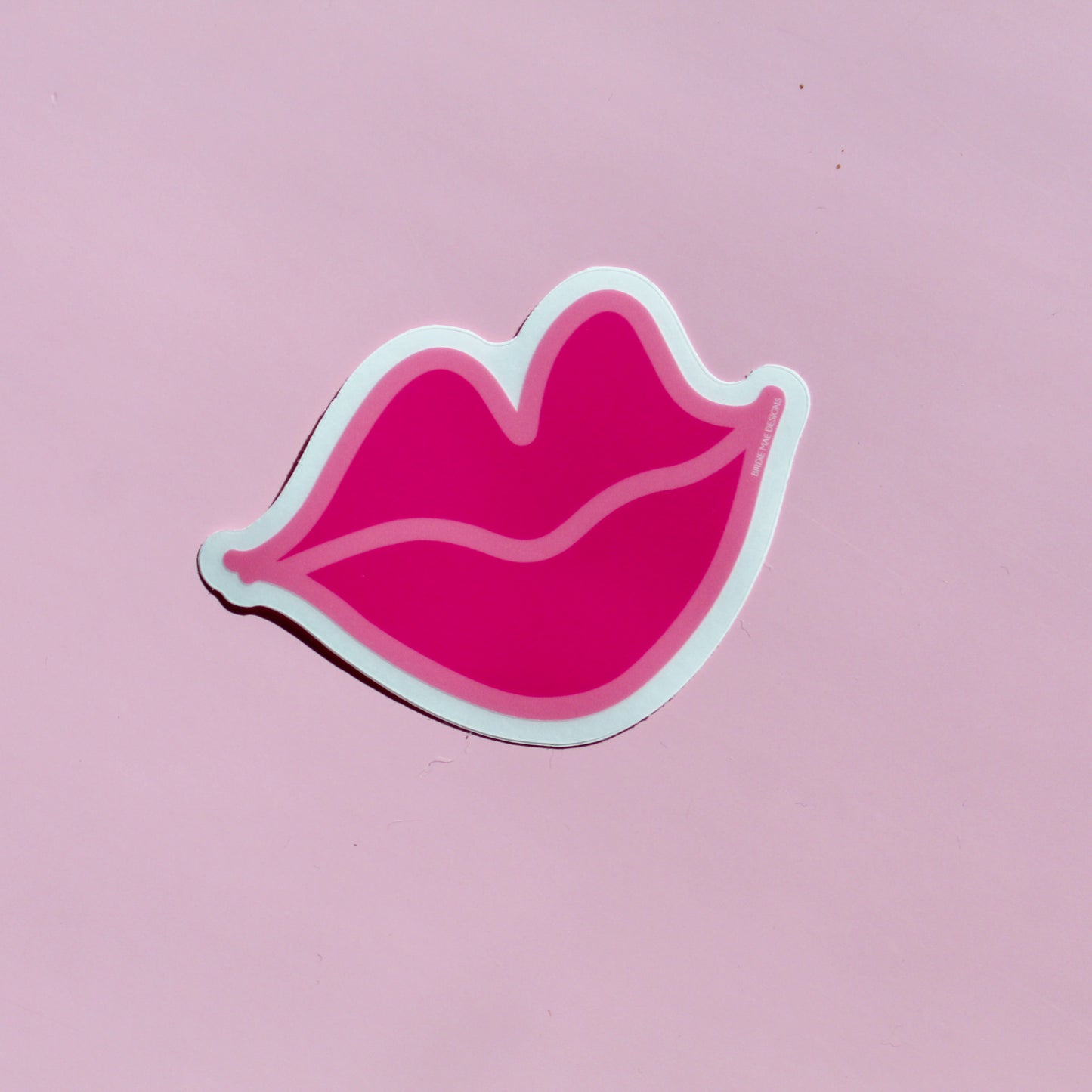 kissy lips sticker. durable vinyl and dishwasher-safe construction
