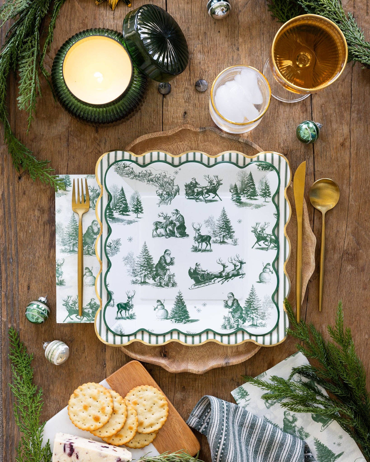 Green Christmas Toile 9" Square Paper Plate