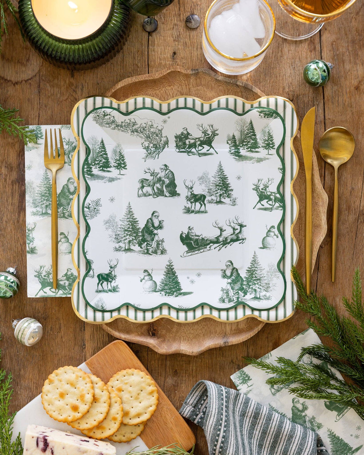 Green Christmas Toile 9" Square Paper Plate